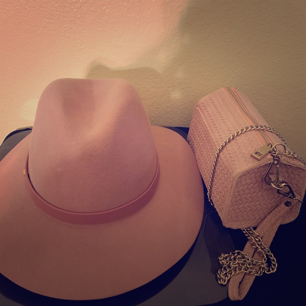 Hat and purse set